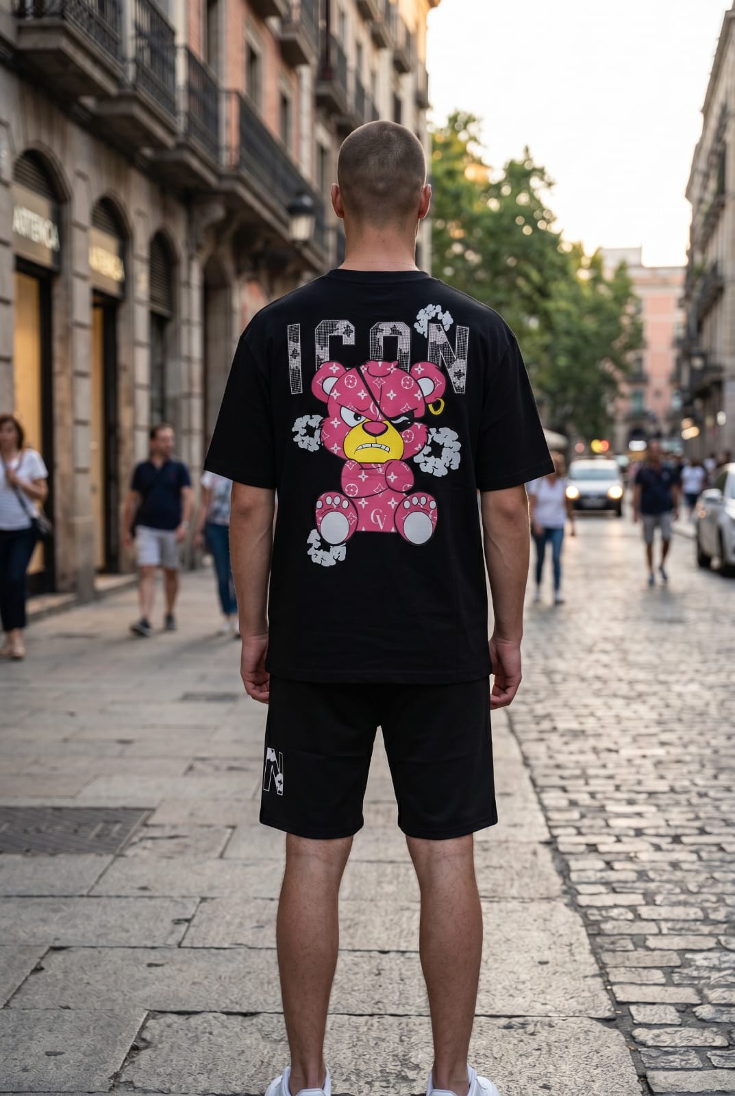 COMPLETO UOMO ICON MAGLIA CON PANTALONCINO IN COTONE E STRASS