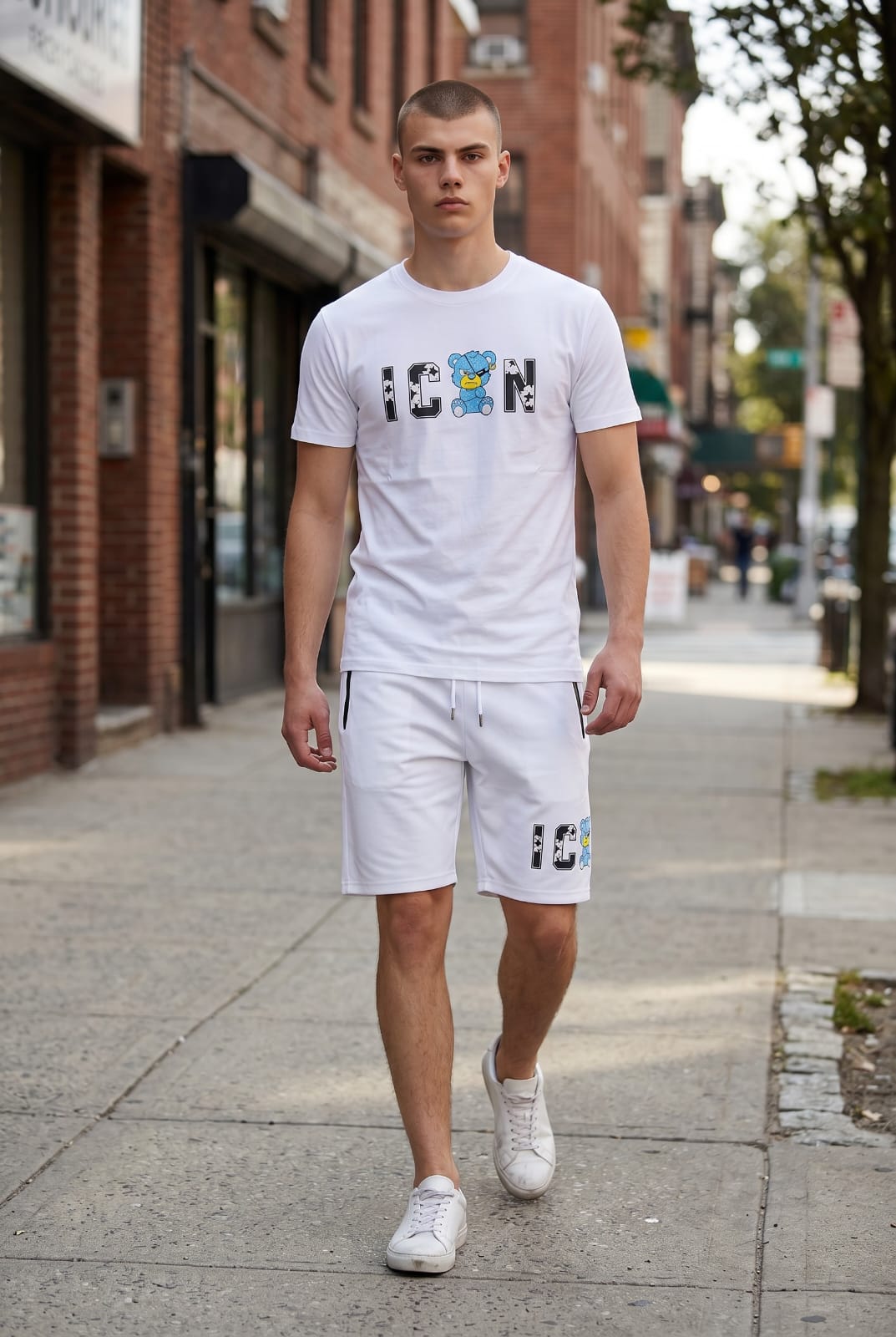 COMPLETO UOMO ICON MAGLIA CON PANTALONCINO IN COTONE E STRASS