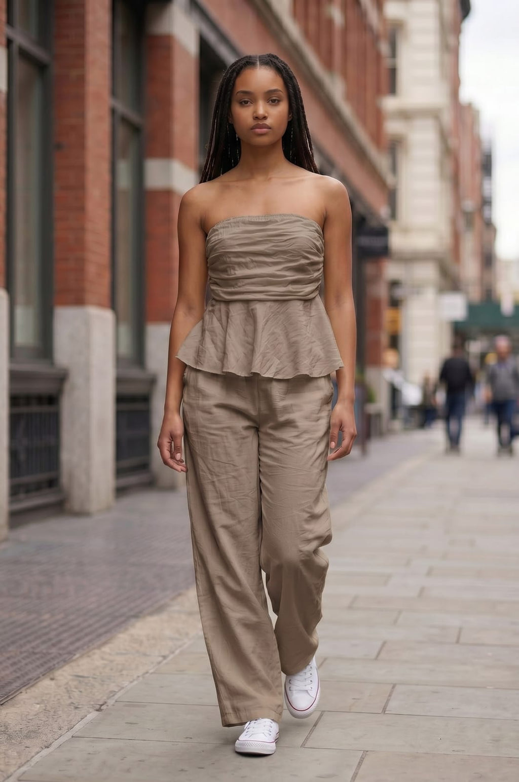 COMPLETO ELEGANTE CON TOP E PANTALONE A PALAZZO